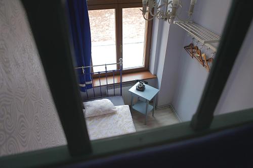 Twin Room with Shared Bathroom image 10
