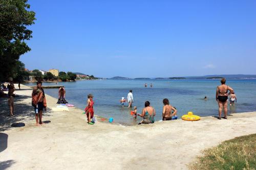  Apartments by the sea Tkon, Pasman - 8414 in Tkon