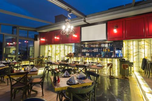 Check Inn Suite Hotel & SPA - image 14