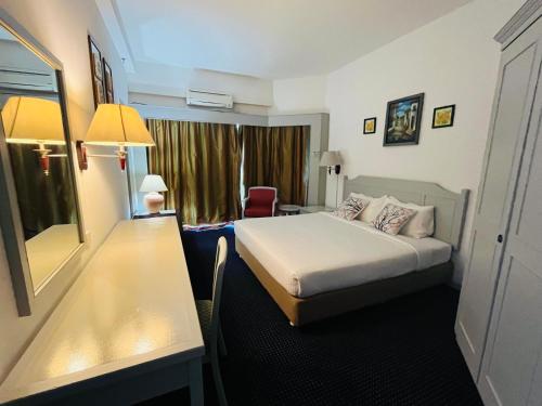 Paradise by the Sea in Penang by Veron at Rainbow Paradise