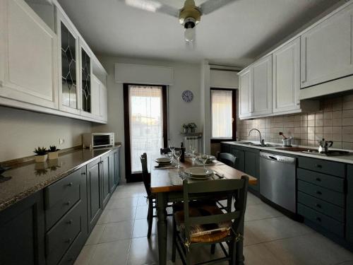 Interno1, Mestre (foto 2)