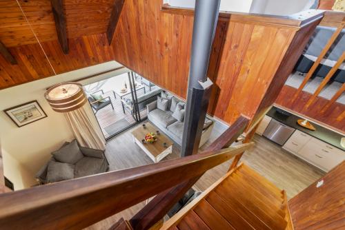 外觀, Splendour on Spencer - Lake Tarawera Holiday Home in 塔拉韋拉湖