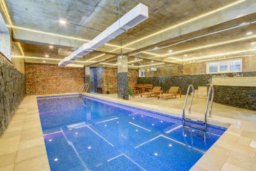 Olive Ala-Archa Hotel & SPA in Tash-Tyube