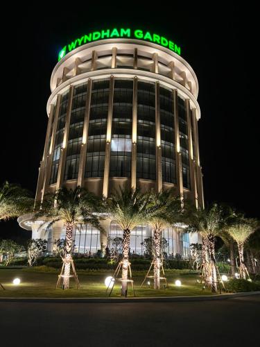 바이다이 비치의 빌라 (240m², 침실 3개, 프라이빗 욕실 4개)