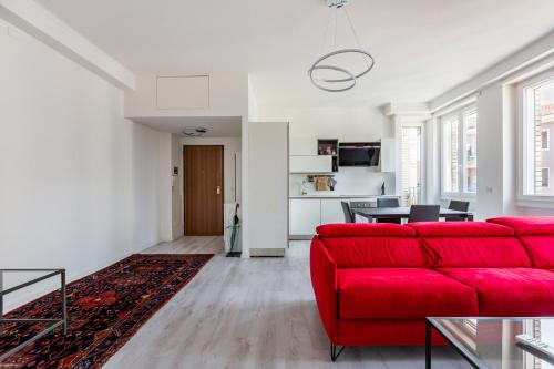 Garibaldi & Gae Aulenti Modern Apt with Private Parking!, Milan