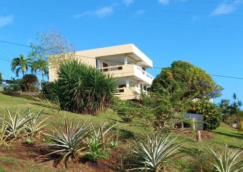 Exterior view, Charly's place in Calibishie