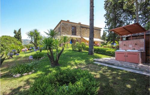  6 Bedroom Beautiful Home In Perdifumo in Perdifumo