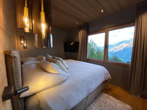 Chalet 7 Luxury Chalet with Cinema room