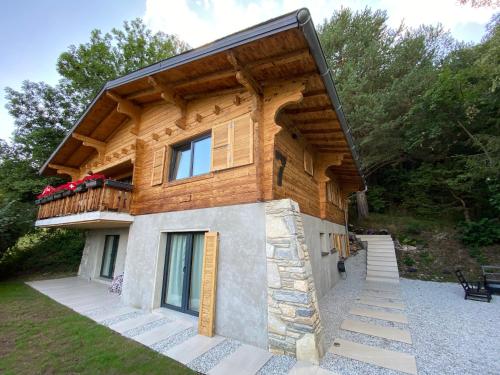 Chalet 7 Luxury Chalet with Cinema room