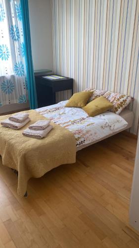1 double bed
