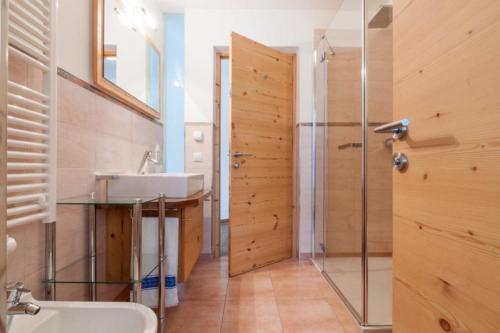 Apartments Mirandula - image 7