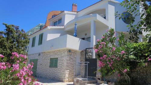 Apartment Orhideja - image 2