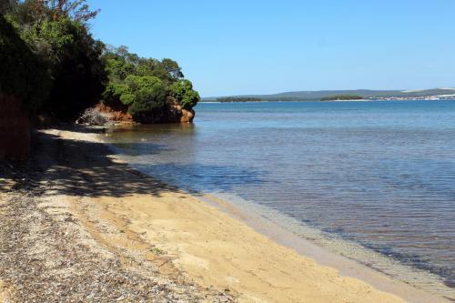 Apartments by the sea Tkon, Pasman - 18015