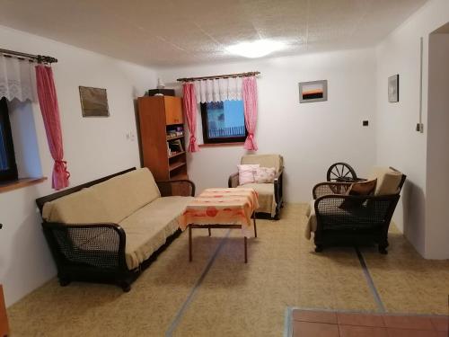 Na samotě u lesa (Na samote u lesa) in Maršov u Úpice
