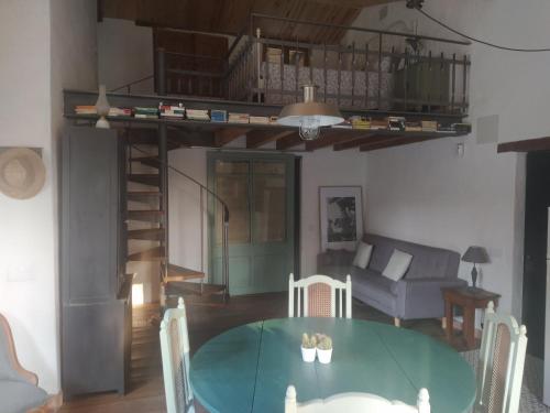Létesítmények, La caseta de El Llancís (La caseta de El Llancis) in Cantonigròs