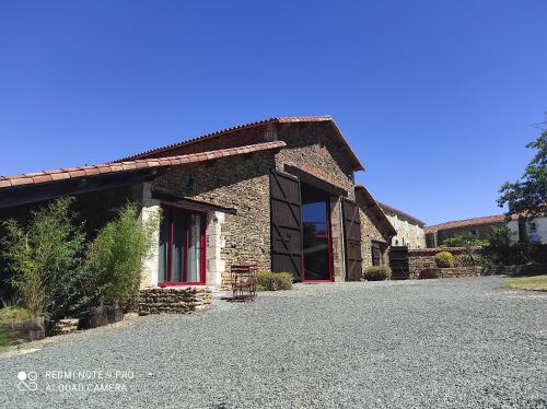 Domaine de l'Orfraie chambre d'hôte Saint-Martin-Lars-en-Sainte-Hermine