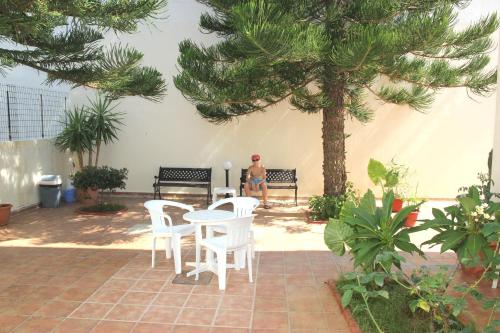 Erkély/terasz, John Apartments in Platanias