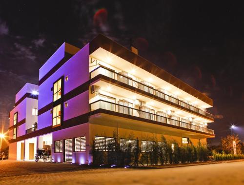 Ieeja, Fayton Hotel in Akhisar