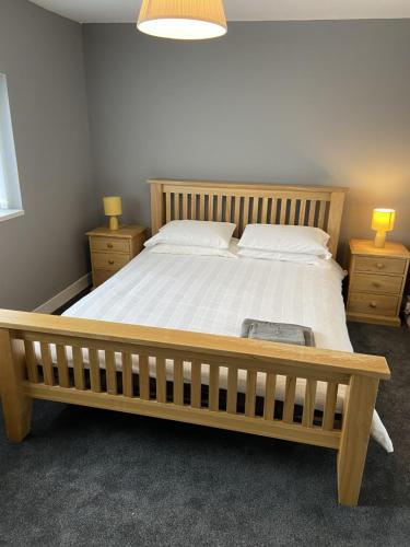 Sheffield spa view 2 bed house free parking gîte à louer Woodhouse