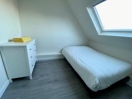 Appartement T4 place voltaire - 016