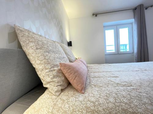 Nice Renting - FERSEN - 2 Rooms Vieil Antibes - AC - Safranier - Big Terrace - image 2