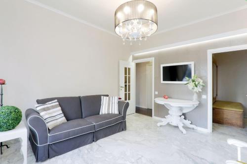 Vatican Art House - CelebrateU - image 2