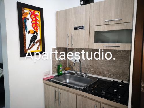 Kitchen, Comodos y acogedores Apartaestudios - Manizales in Atardeceres