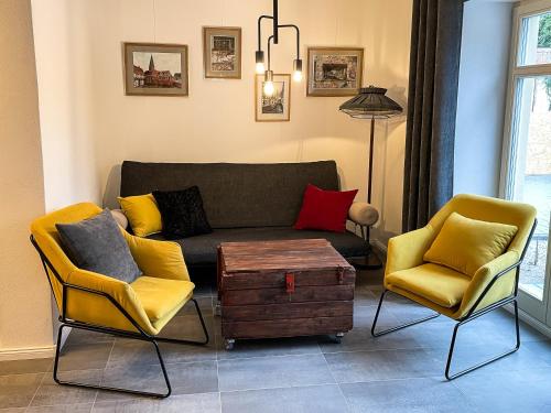 . stilvolle, zentrale Ferienwohnung Bocksbruecke mit Parkplatz