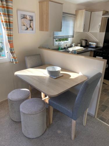 Tranquil Retreat at River Valley Country Park in Sancreed