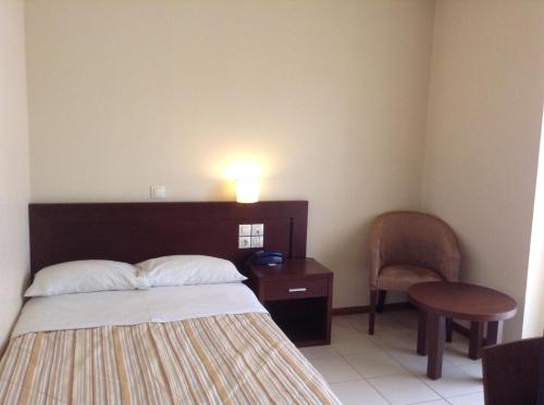 Single Room image 2