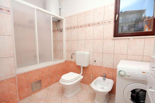 Apartments by the sea Mastrinka Ciovo - 4836 - image 10
