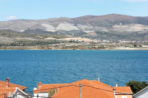 Apartments by the sea Mastrinka Ciovo - 4836 - main image