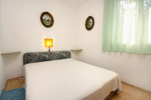 Family friendly seaside apartments Arbanija Ciovo - 5220 - image 11