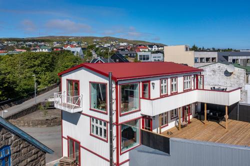 Downtown - Retro Decor - Stunning Views - Terrace, Tórshavn (fotografie 2)