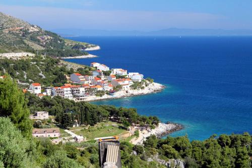 Apartments by the sea Milna Hvar - 8795 - main image