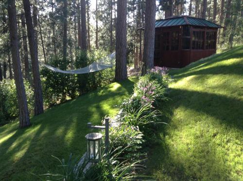 River Cove Elegant Waterfront Bed & Breakfast - 스파