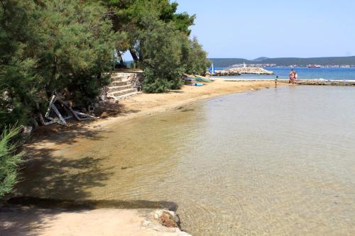 Family friendly seaside apartments Nevidjane Pasman - 325 - image 12