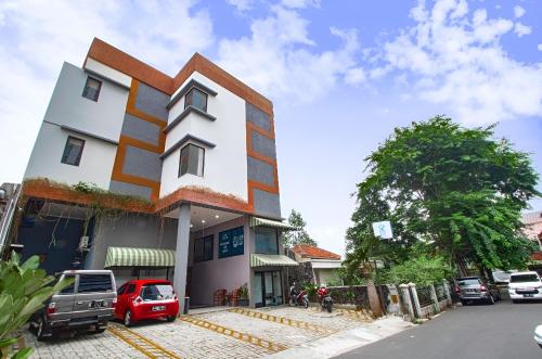 Uptown Residence Syariah Pondok Pinang