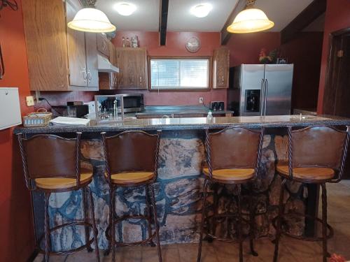 Huge Ruidoso Retreat with Game Room, Pool, 2 Balconies, 2 Kitchens - Sleeps 17! Huge Ruidoso Retreat with Game Room, Pool, 2 Balconies, 2 Kitchens - Sleeps 17!