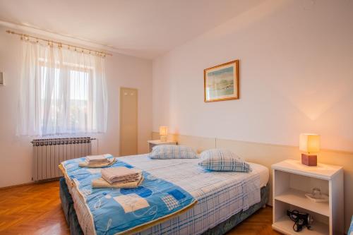 Rooms with a parking space Cres - 2512 in 茨雷斯