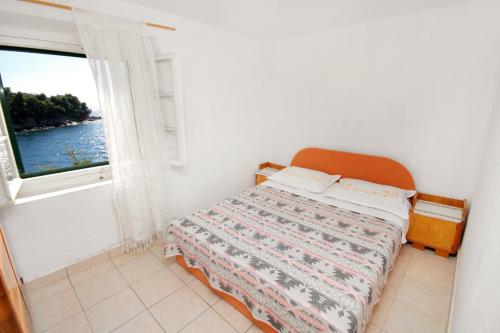 Seaside secluded apartments Cove Torac Hvar - 4875 - image 7