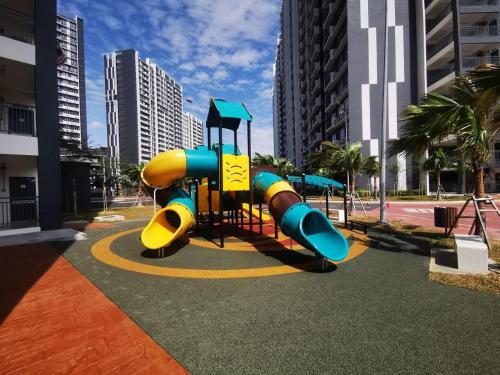 Homestay Yana - Bangi Avenue near Bangi Wonderland - image 14