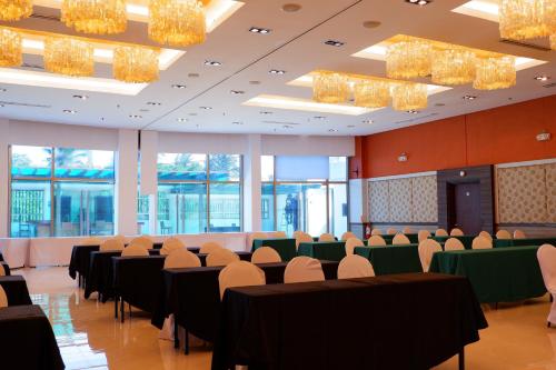 Rated highly by Business travelers