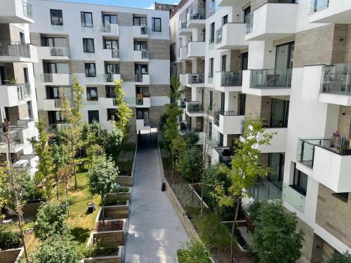 Elisabeth Downtown Apartments by FirstHost - image 13