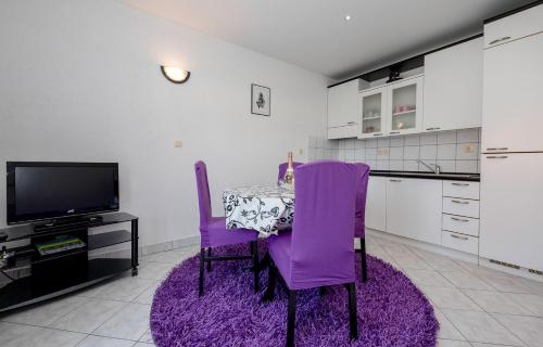 บริการและสิ่งอำนวยความสะดวก, Apartment Palit 4971a in ปาลิต