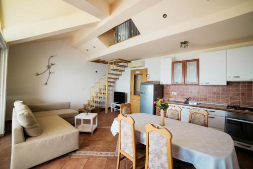 Two-Bedroom Apartment with Terrace and Sea View image 6