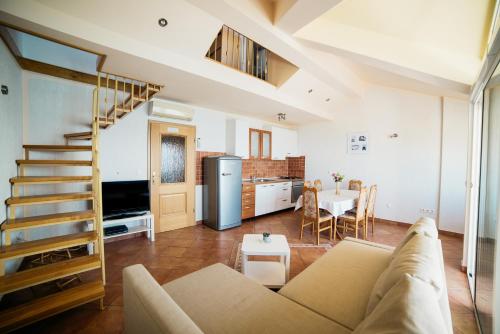 Apartment Selce 5206a - image 4
