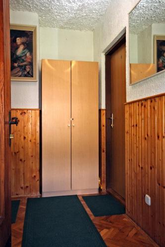 Iekārtas, Apartment Poljanak 5195a in Poljanak