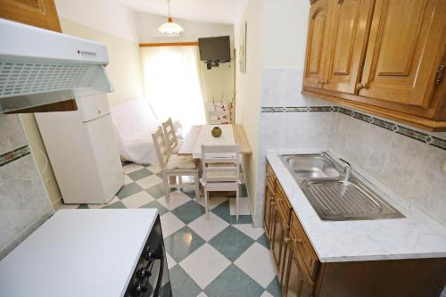 Apartment Maslenica 6572c - image 9