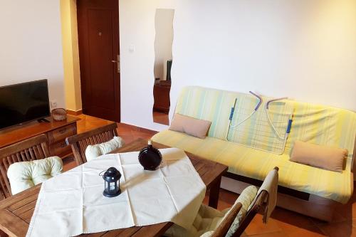 Apartment Gradac 6661a - image 9